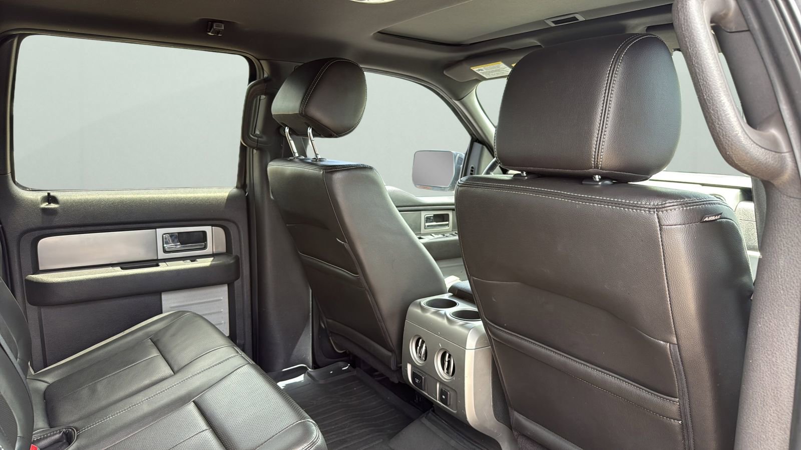 Used 2014 Ford F150 FX4 w/ Equipment Group 402A Luxury AWD/4WD image 27