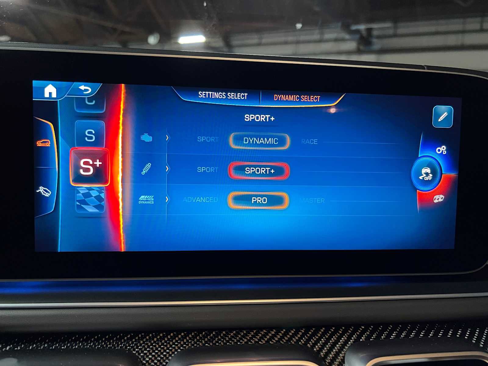 New 2026 Mercedes-Benz GLE 63 AMG S image 44