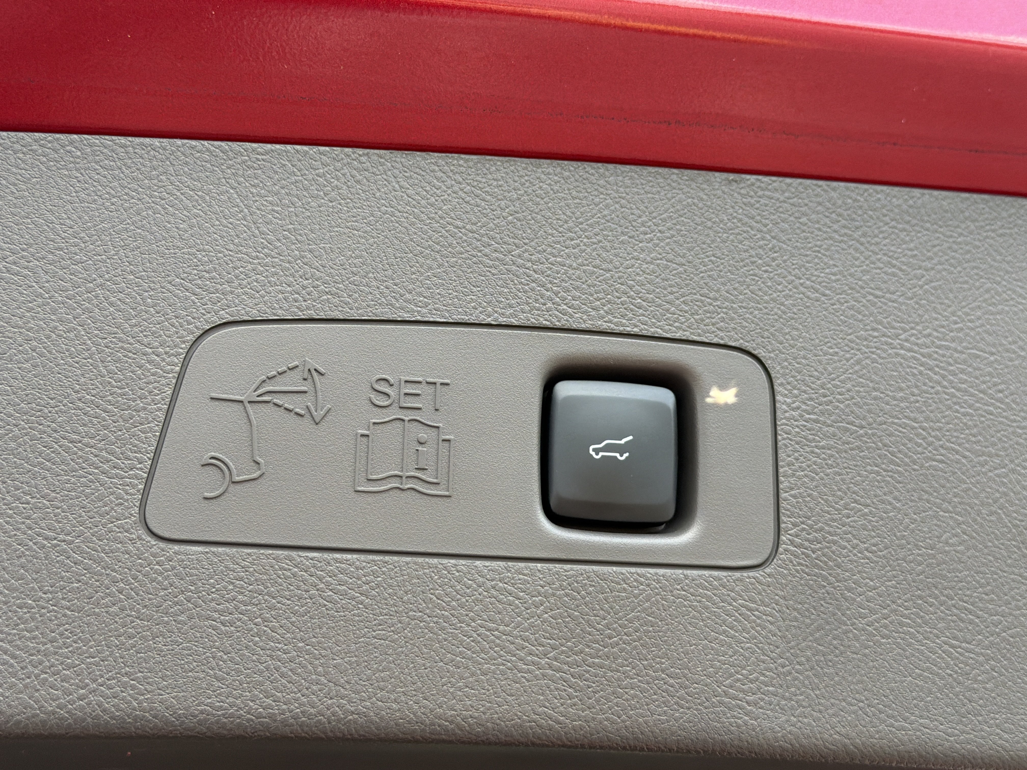 Used 2022 Lincoln Corsair FWD image 13