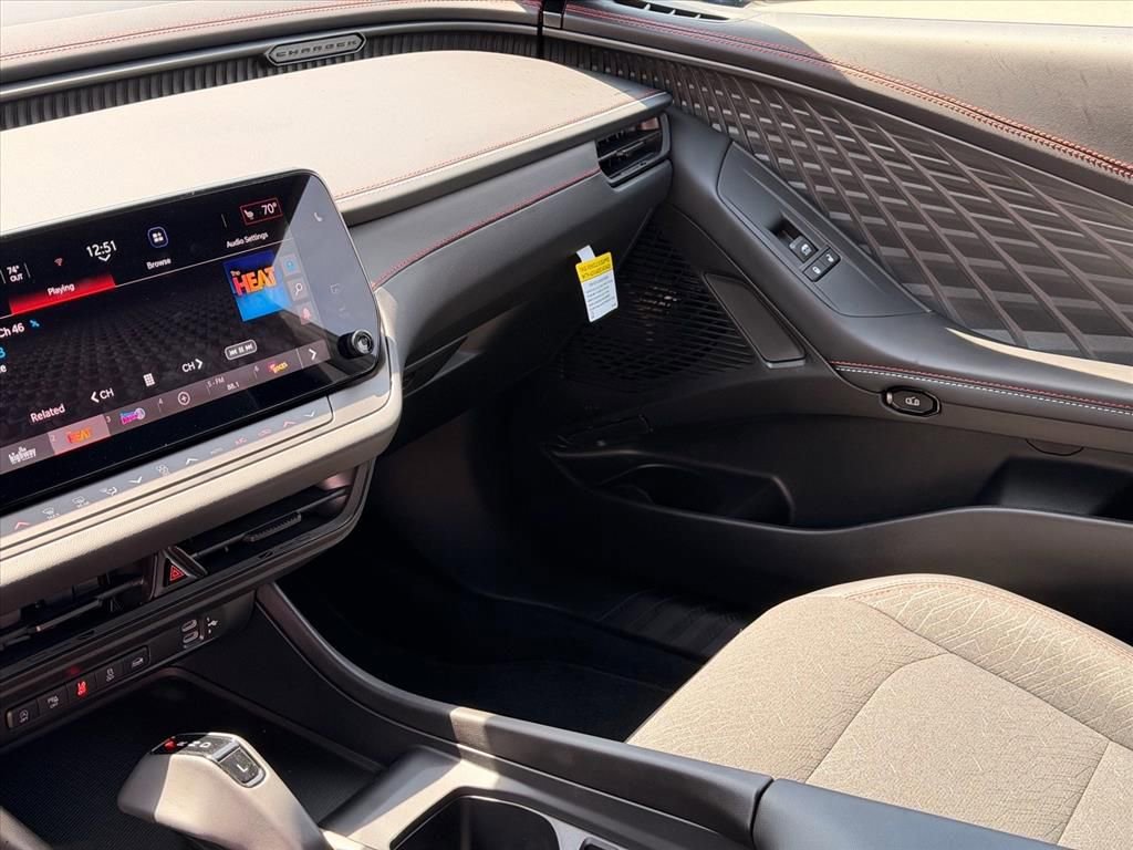 Used 2026 Dodge Charger Scat Pack w/ Blacktop Package image 10