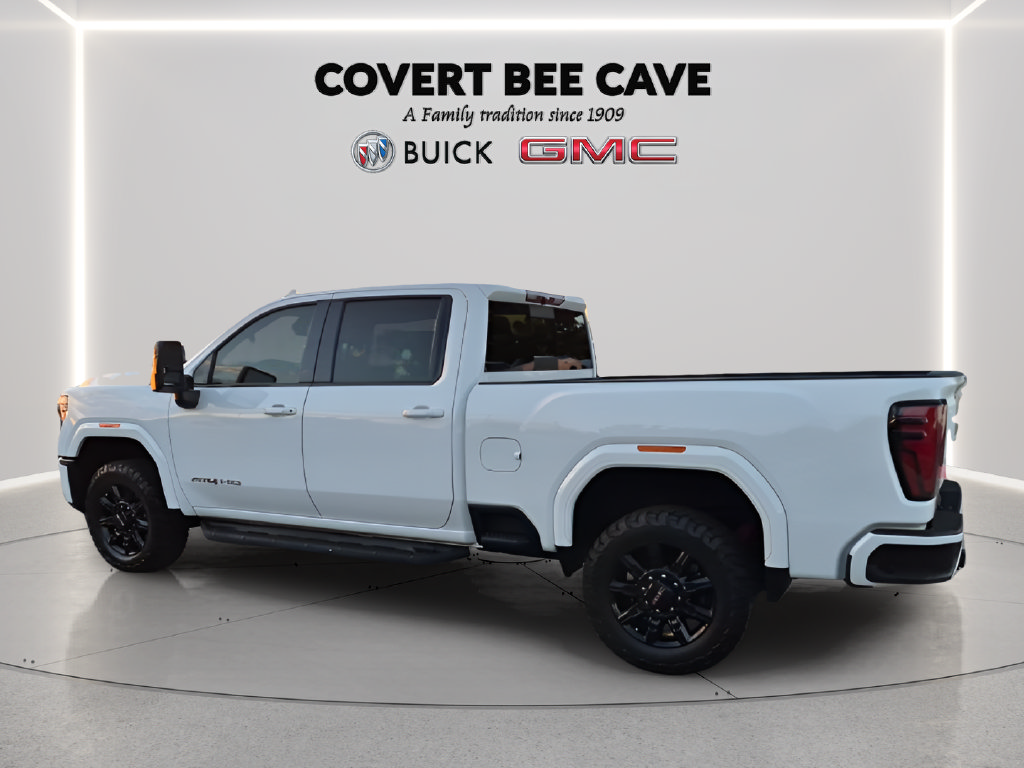 Used 2024 GMC Sierra 2500 AT4 w/ AT4 Preferred Package AWD/4WD image 6