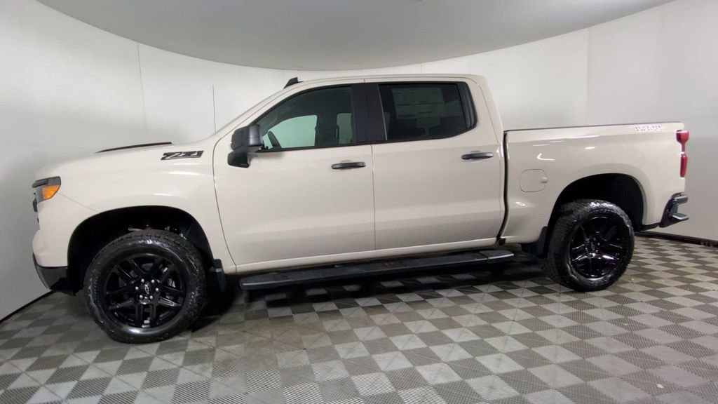 New 2026 Chevrolet Silverado 1500 Custom Trail Boss w/ LPO, Dark Essentials Package image 6