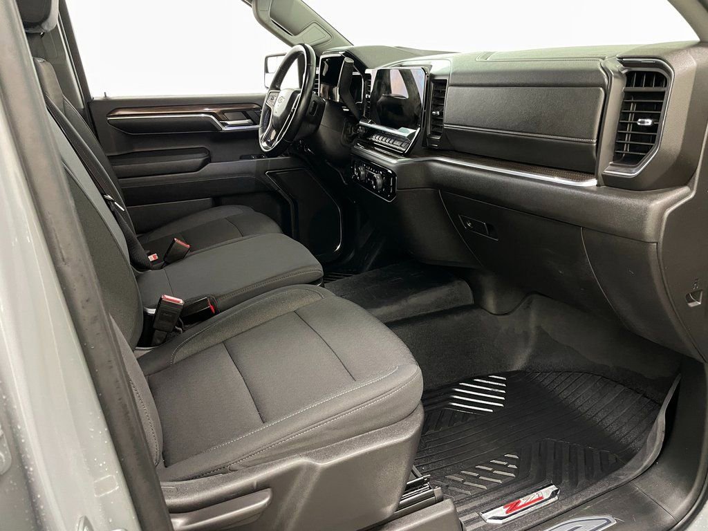 Certified 2024 Chevrolet Silverado 1500 LT image 38