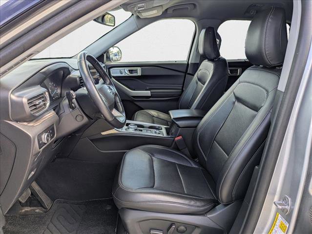 Used 2023 Ford Explorer Limited w/ Equipment Group 301A image 15