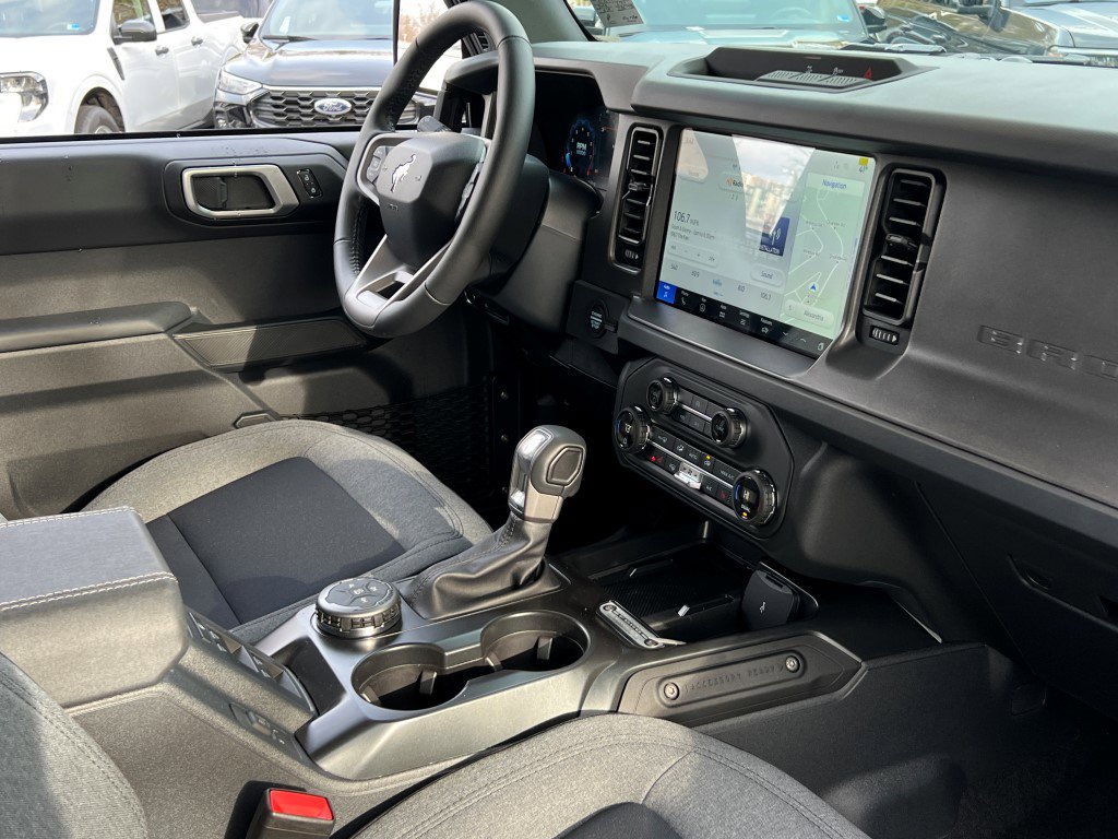 New 2025 Ford Bronco Big Bend image 9