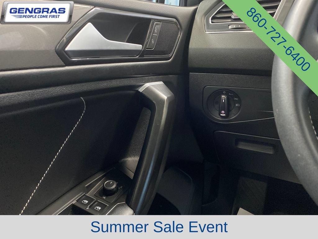Used 2023 Volkswagen Tiguan SE AWD/4WD image 22