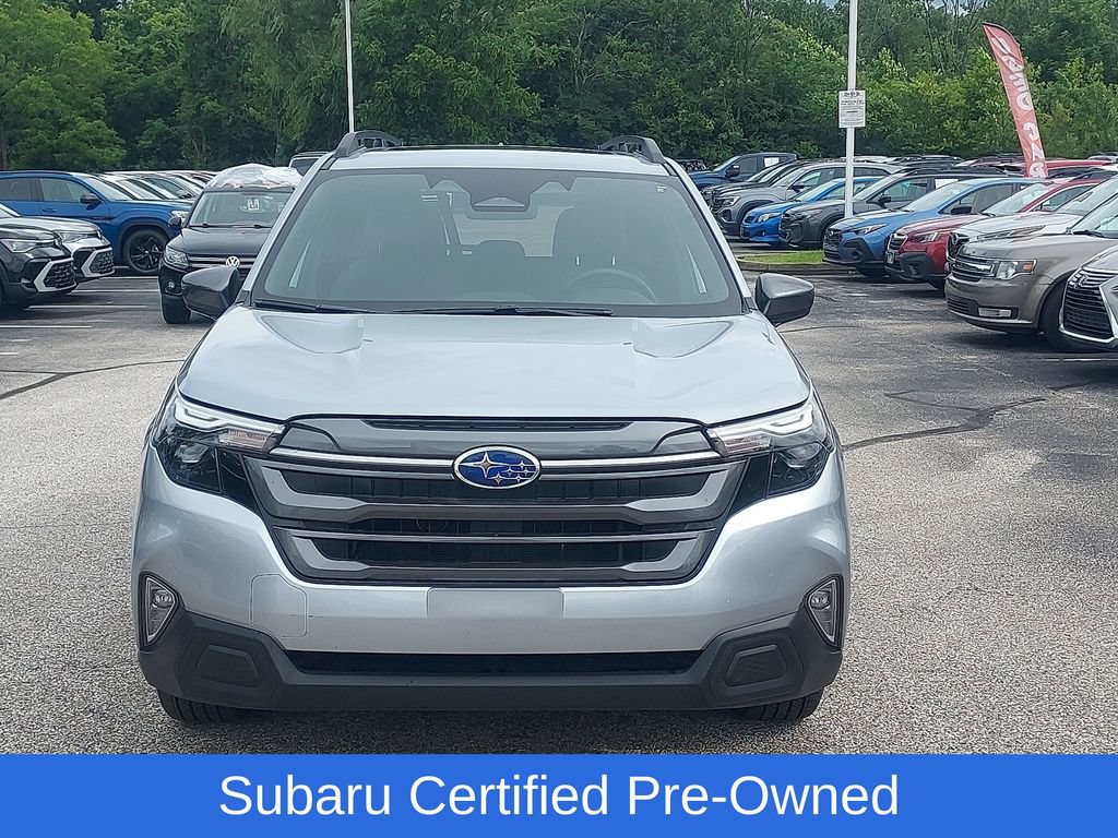 Certified 2025 Subaru Forester Premium AWD/4WD image 2