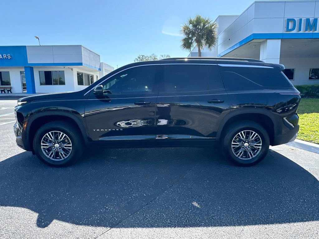 Certified 2024 Chevrolet Traverse LT w/ LPO, Floor Liner Package AWD/4WD image 8