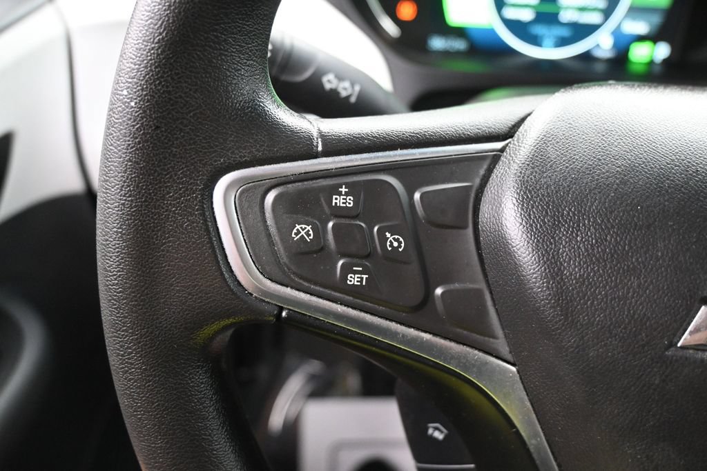 Used 2018 Chevrolet Bolt LT FWD image 20