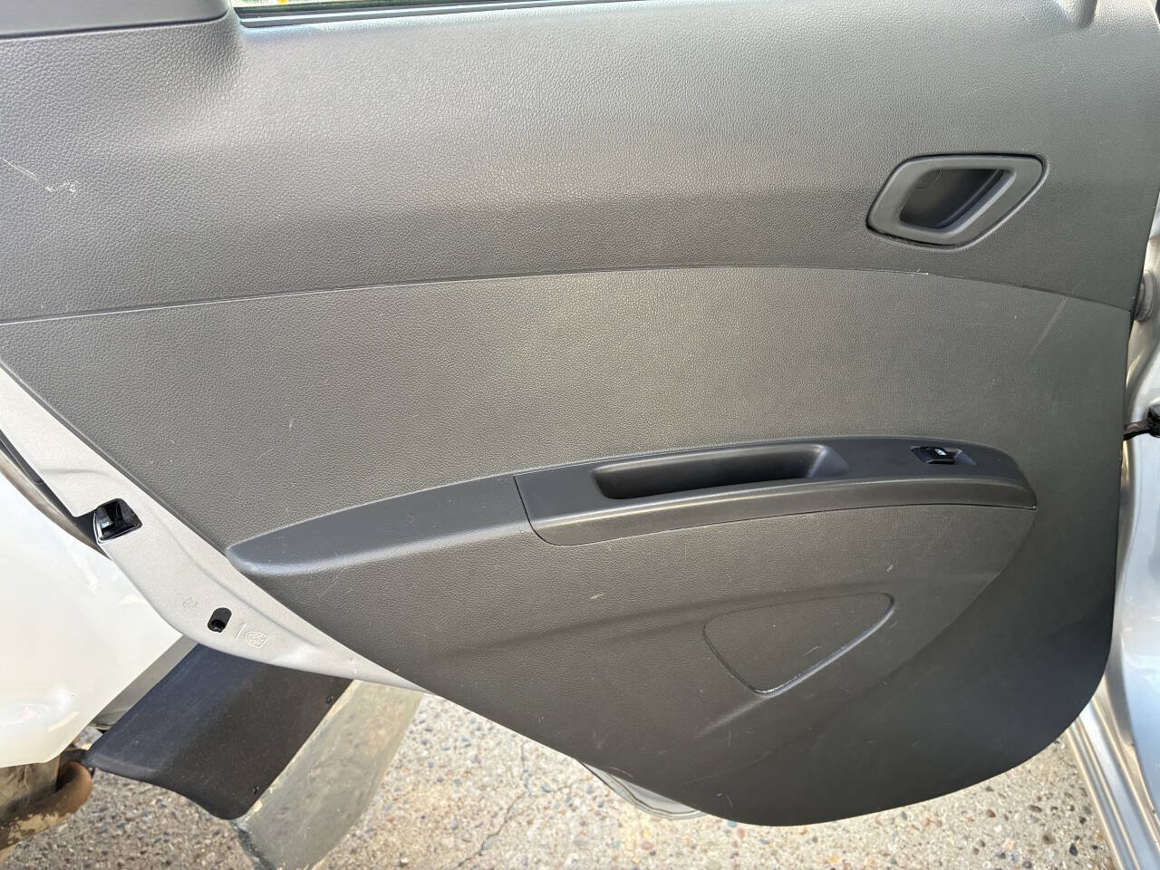 Used 2015 Chevrolet Spark LT FWD image 13