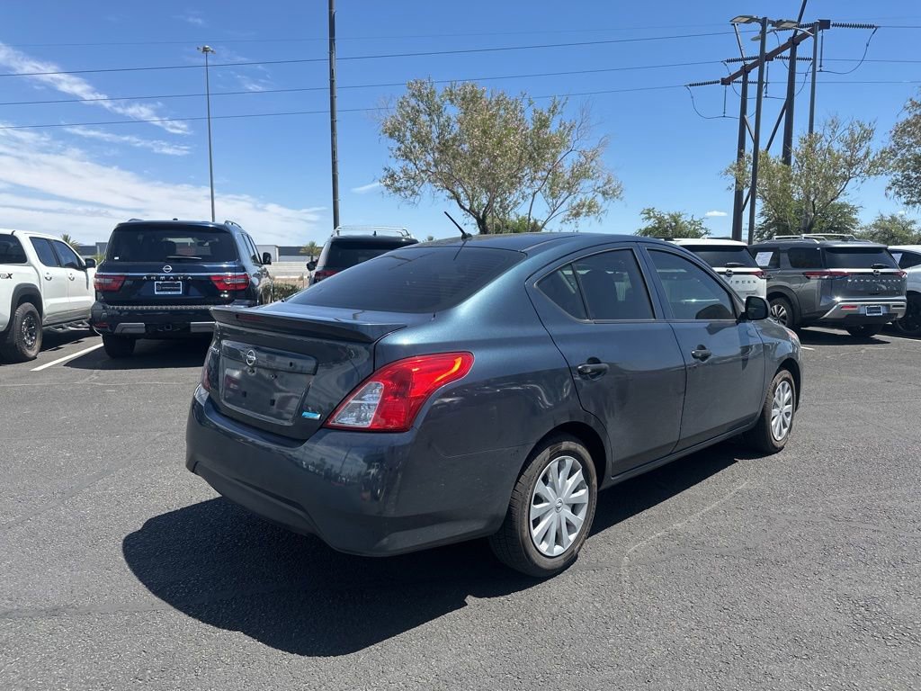 Used 2015 Nissan Versa S Plus FWD image 4