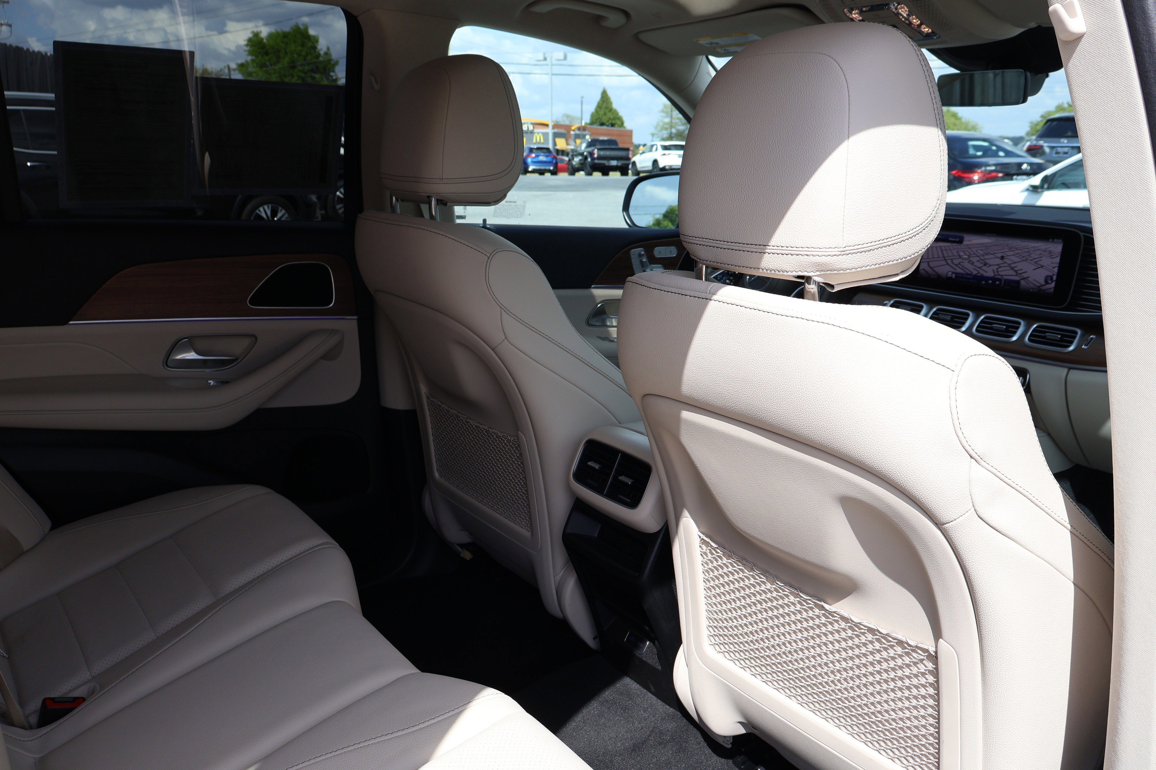 Certified 2025 Mercedes-Benz GLE 450e 4MATIC image 25