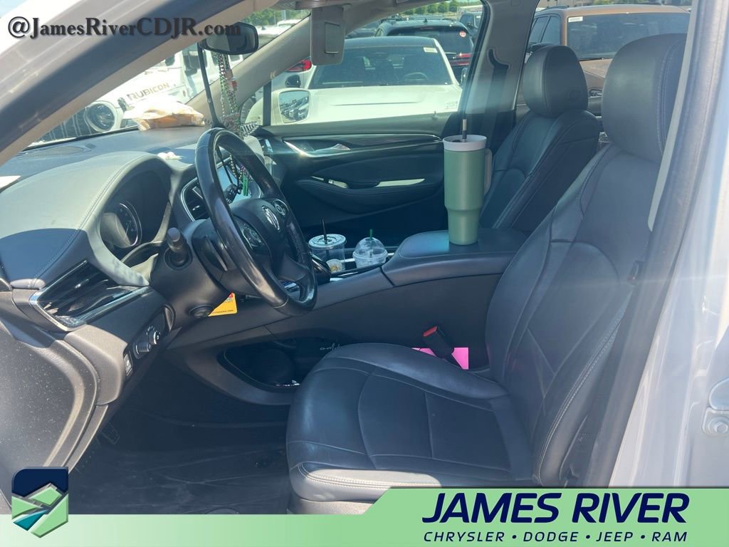 Used 2019 Buick Enclave Premium w/ LPO, Cargo Package AWD/4WD image 17