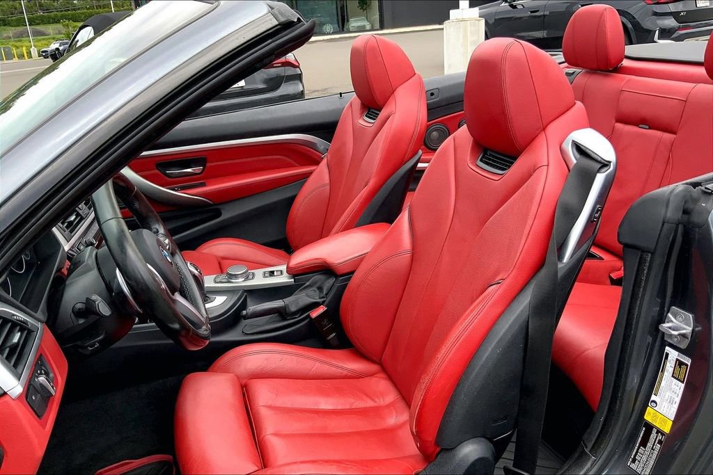 Used 2018 BMW 440i Convertible RWD image 24