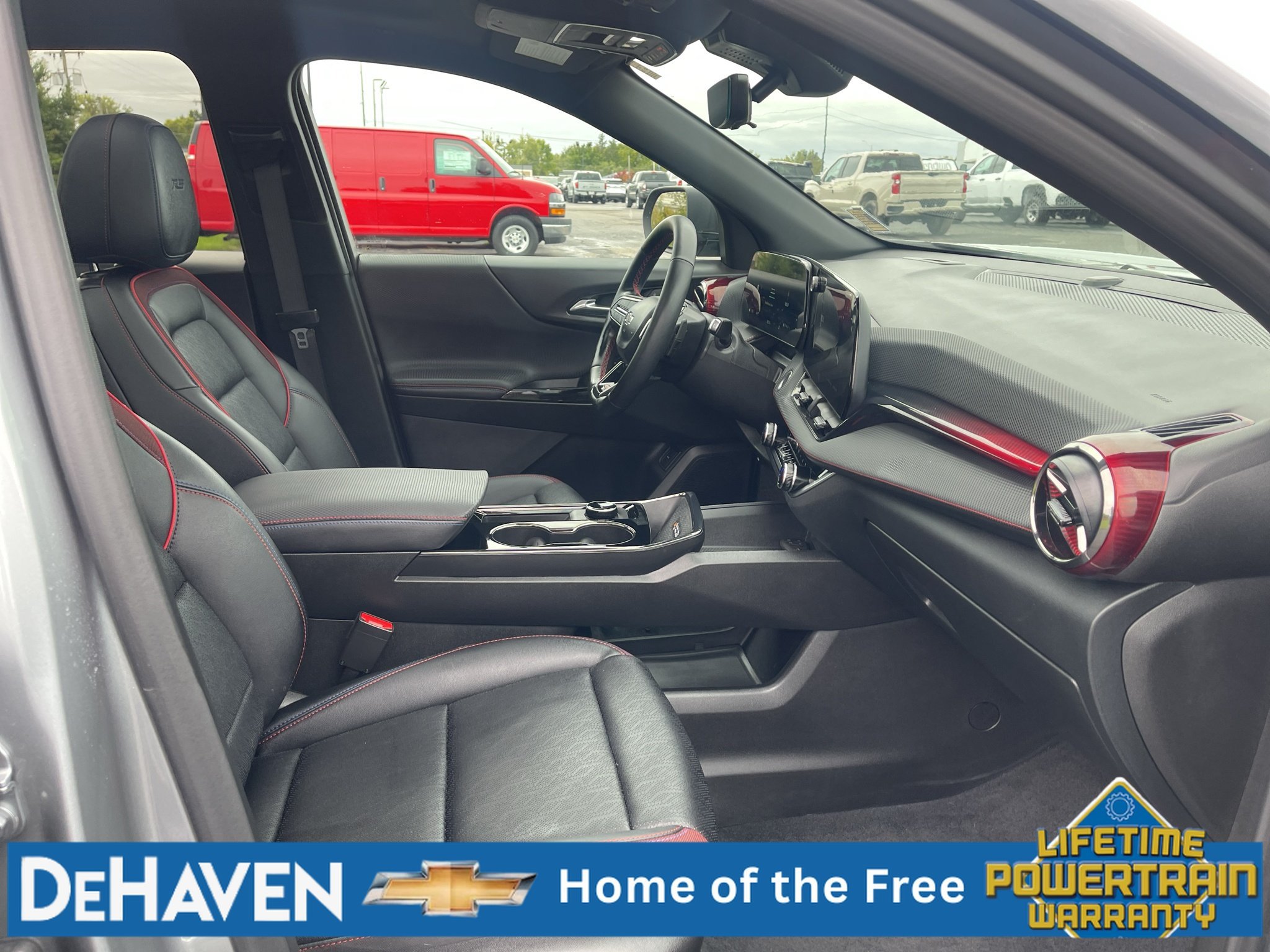Used 2025 Chevrolet Equinox RS w/ Safety and Technology Package AWD/4WD image 28