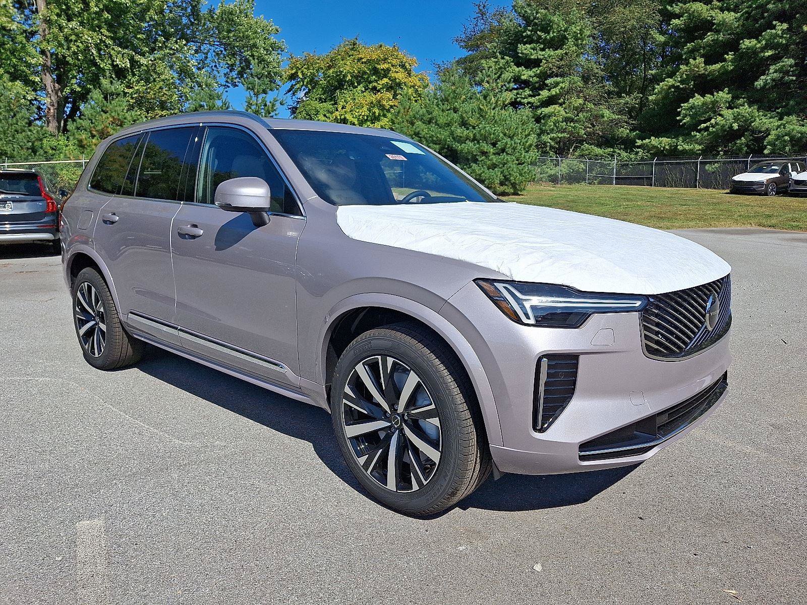 New 2026 Volvo XC90 B5 Core w/ Protection Package Premier AWD/4WD image 1