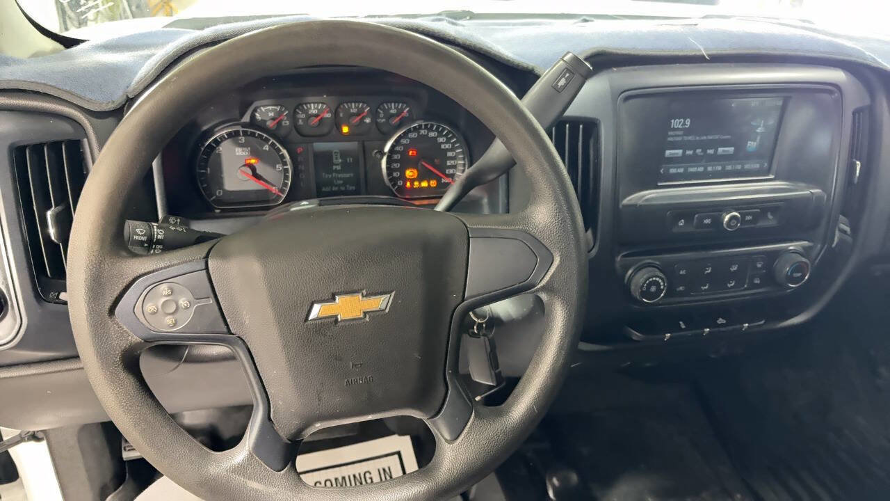 Used 2019 Chevrolet Silverado 1500 W/T w/ WT Convenience Package AWD/4WD image 7
