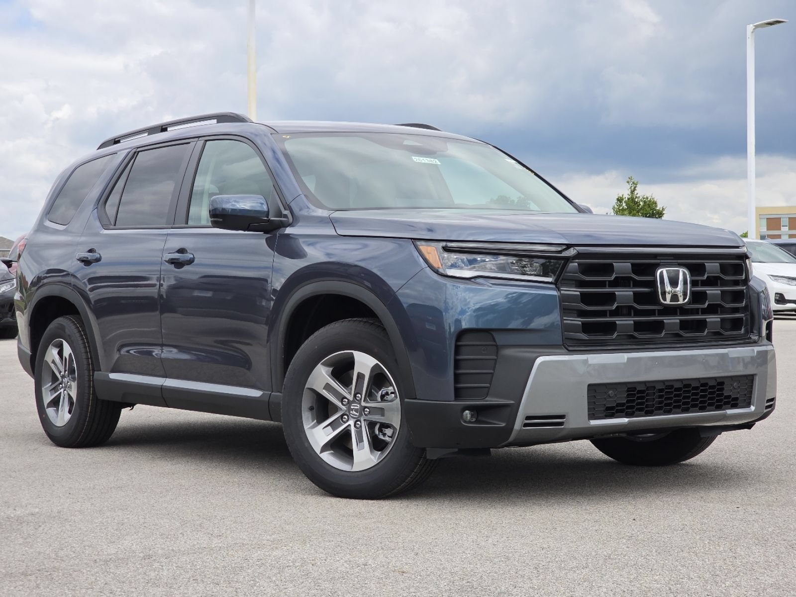 New 2026 Honda Pilot EX-L image 2