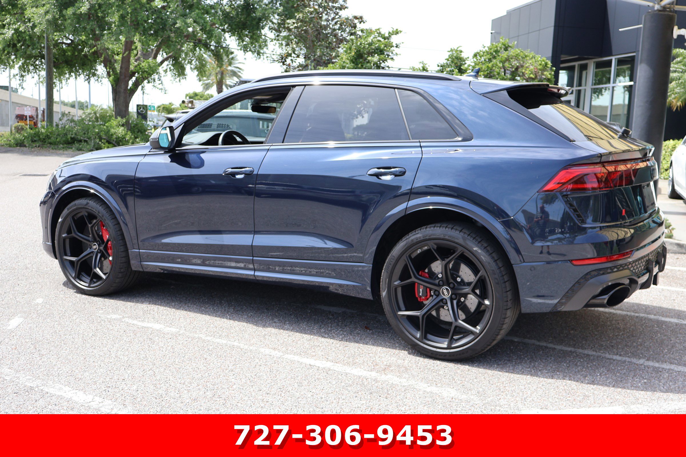Used 2025 Audi RS Q8 performance image 7