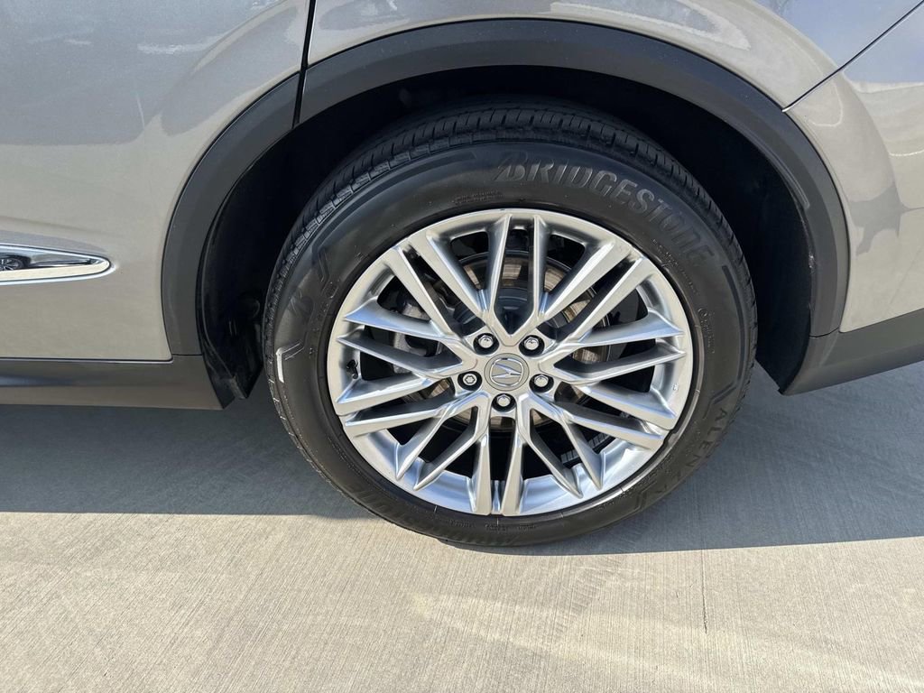 Used 2023 Acura MDX SH-AWD w/ Advance Package image 7