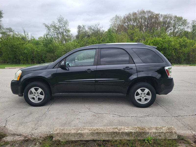 Used 2009 Chevrolet Equinox LT AWD/4WD image 3