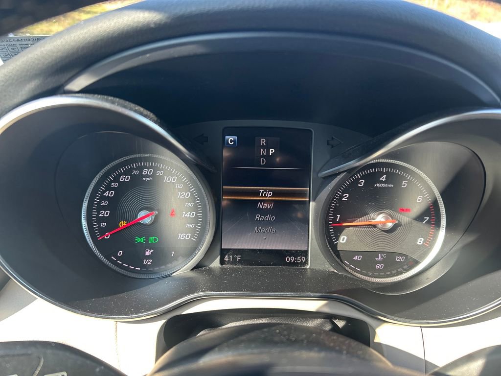 Used 2017 Mercedes-Benz GLC 300 4MATIC image 12
