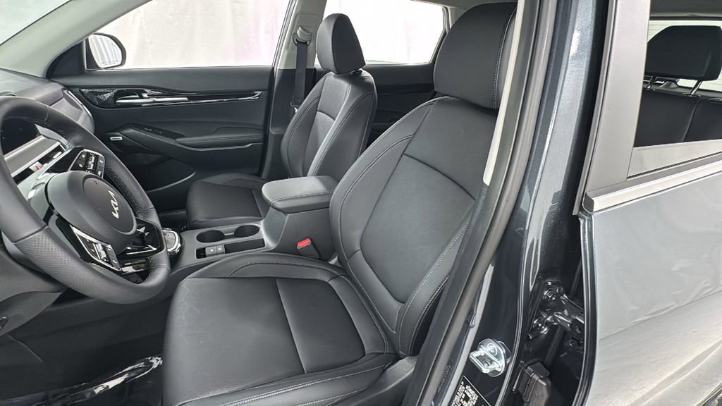 New 2026 Kia Seltos SX image 10