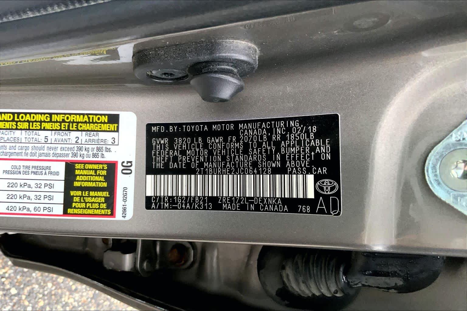 Used 2018 Toyota Corolla LE FWD image 34
