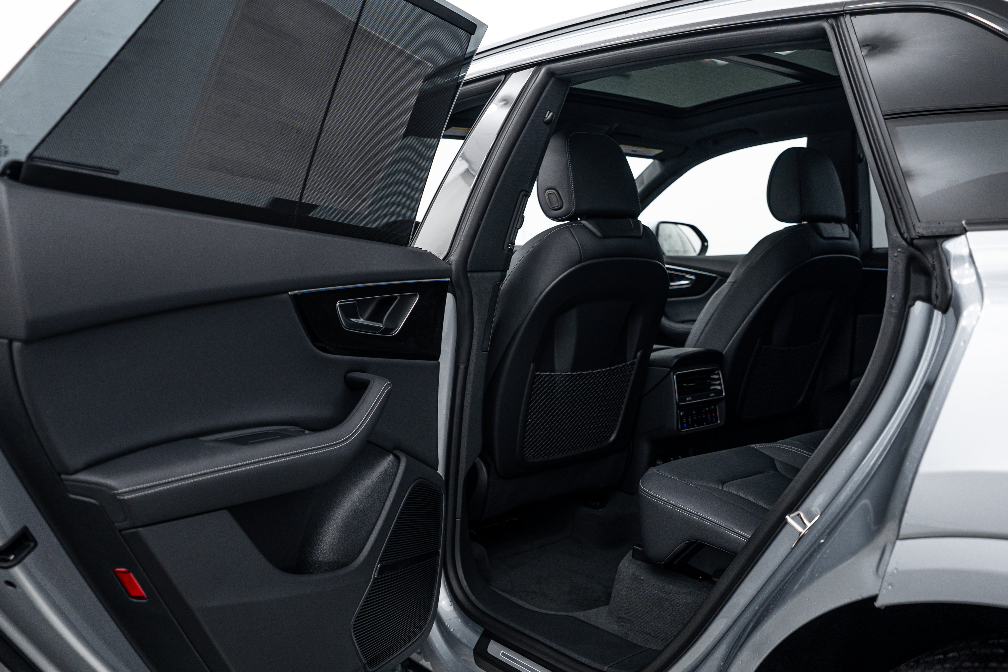 New 2026 Audi Q8 Premium Plus AWD/4WD image 16