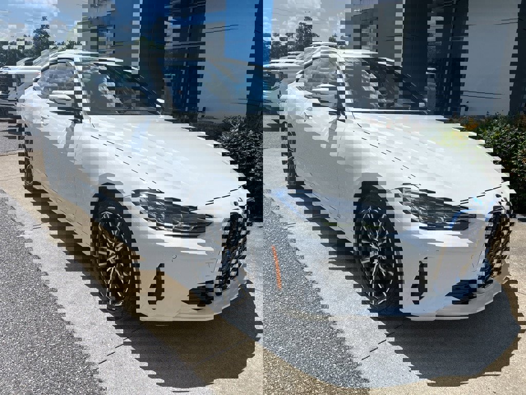 Used 2021 BMW 430i xDrive Coupe w/ Convenience Package image 2