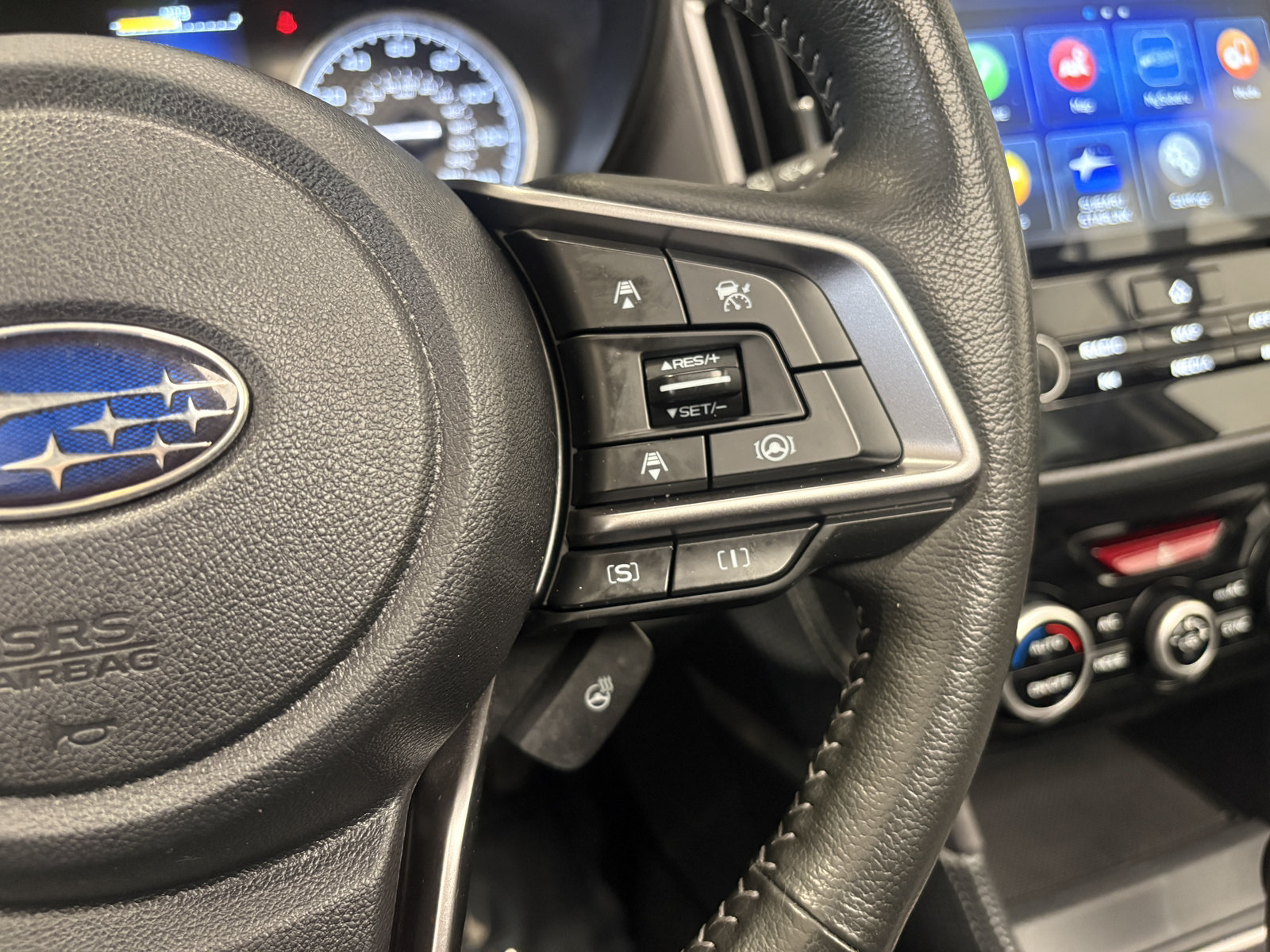Used 2023 Subaru Forester Limited AWD/4WD image 18