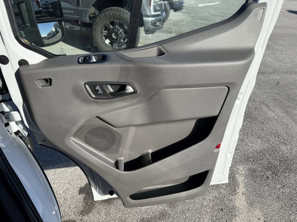 New 2025 Ford Transit 350 148 Medium Roof AWD w/ Load Area Protection Package image 29