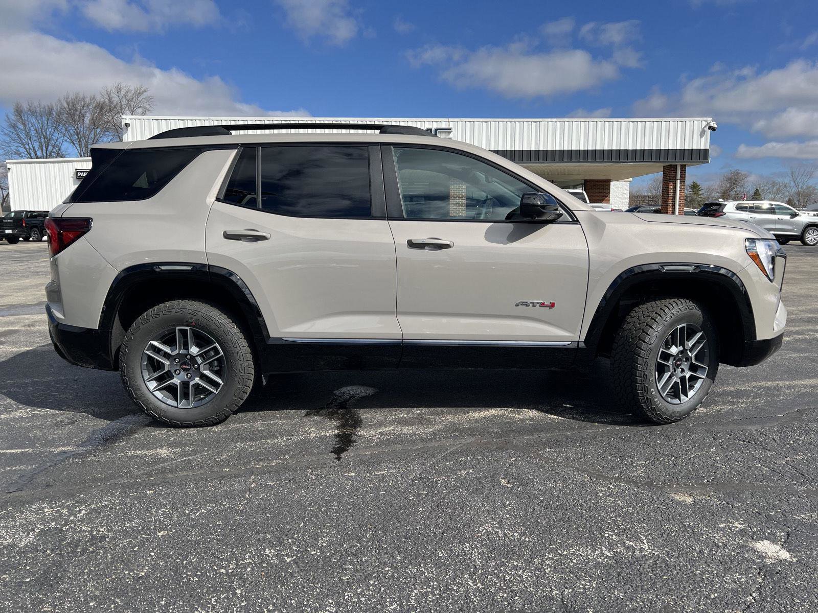 New 2026 GMC Terrain AT4 w/ Technology Package II AWD/4WD image 4