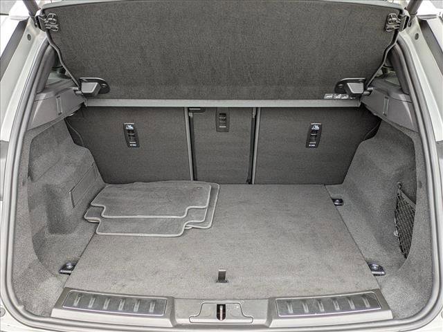 Certified 2026 Land Rover Range Rover Evoque Dynamic SE image 6