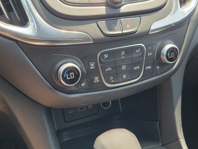 Certified 2024 Chevrolet Equinox LT w/ LPO, Floor Liner Package FWD image 32