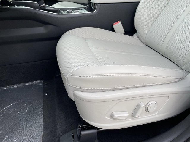 New 2025 Kia Sorento EX image 18