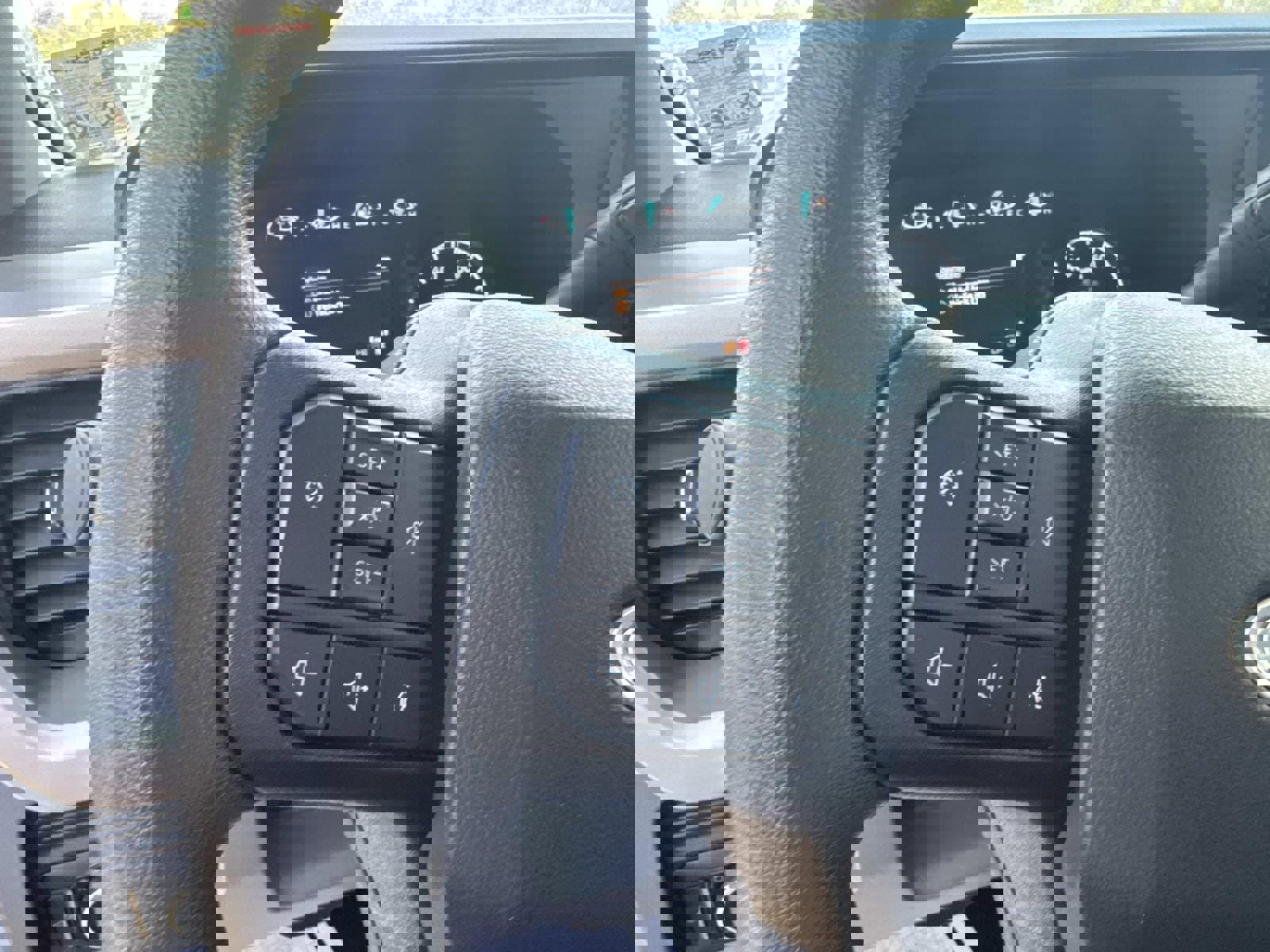 Used 2024 Ford F250 XL w/ STX Appearance Package image 22