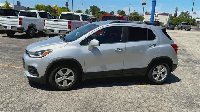 Used 2019 Chevrolet Trax LT w/ LT Convenience Package FWD image 5