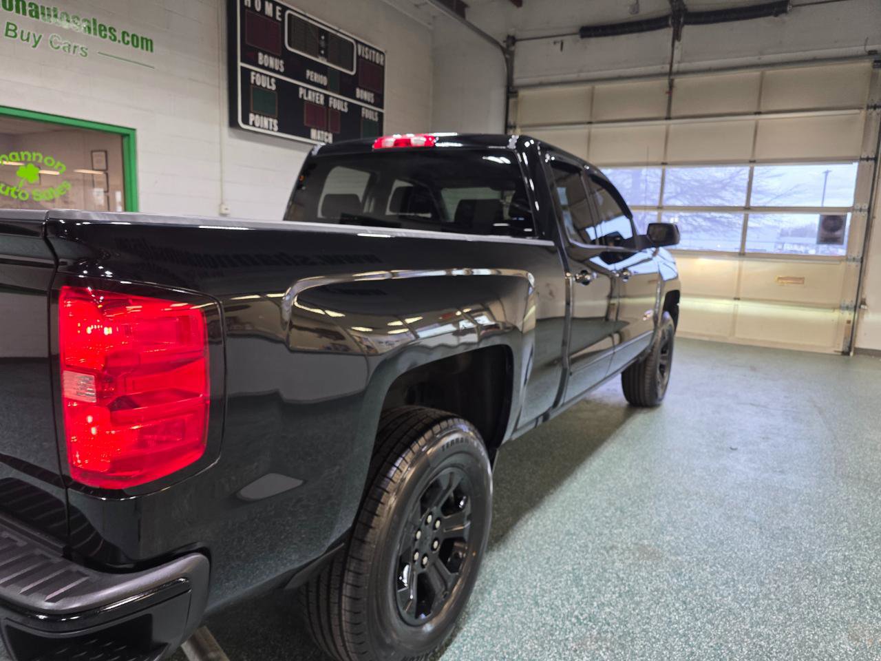Used 2019 Chevrolet Silverado 1500 LT w/ All Star Edition AWD/4WD image 7