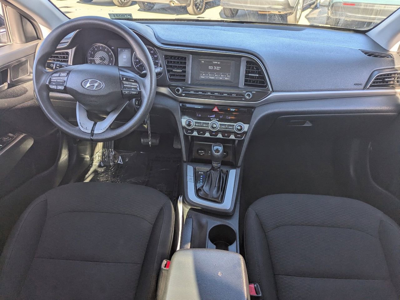 Used 2020 Hyundai Elantra SE w/ Cargo Package (C1) image 12