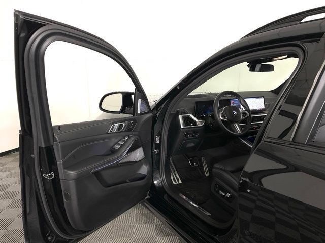 Used 2024 BMW X7 M60i w/ Executive Package AWD/4WD image 27
