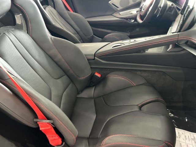 New 2027 Chevrolet Corvette Stingray Convertible w/ Z51 Performance Package RWD image 15