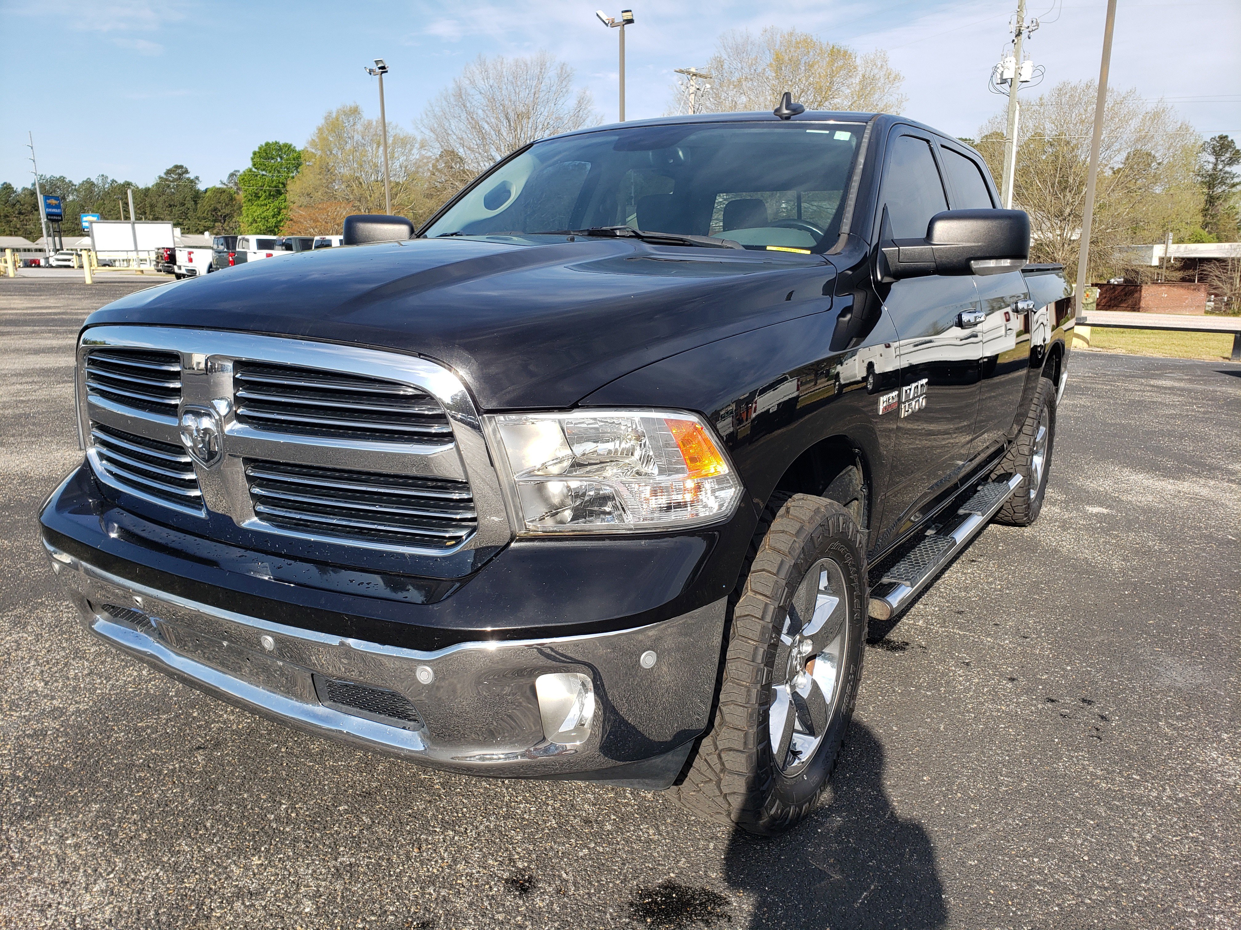 Used 2017 RAM 1500 Big Horn image 2