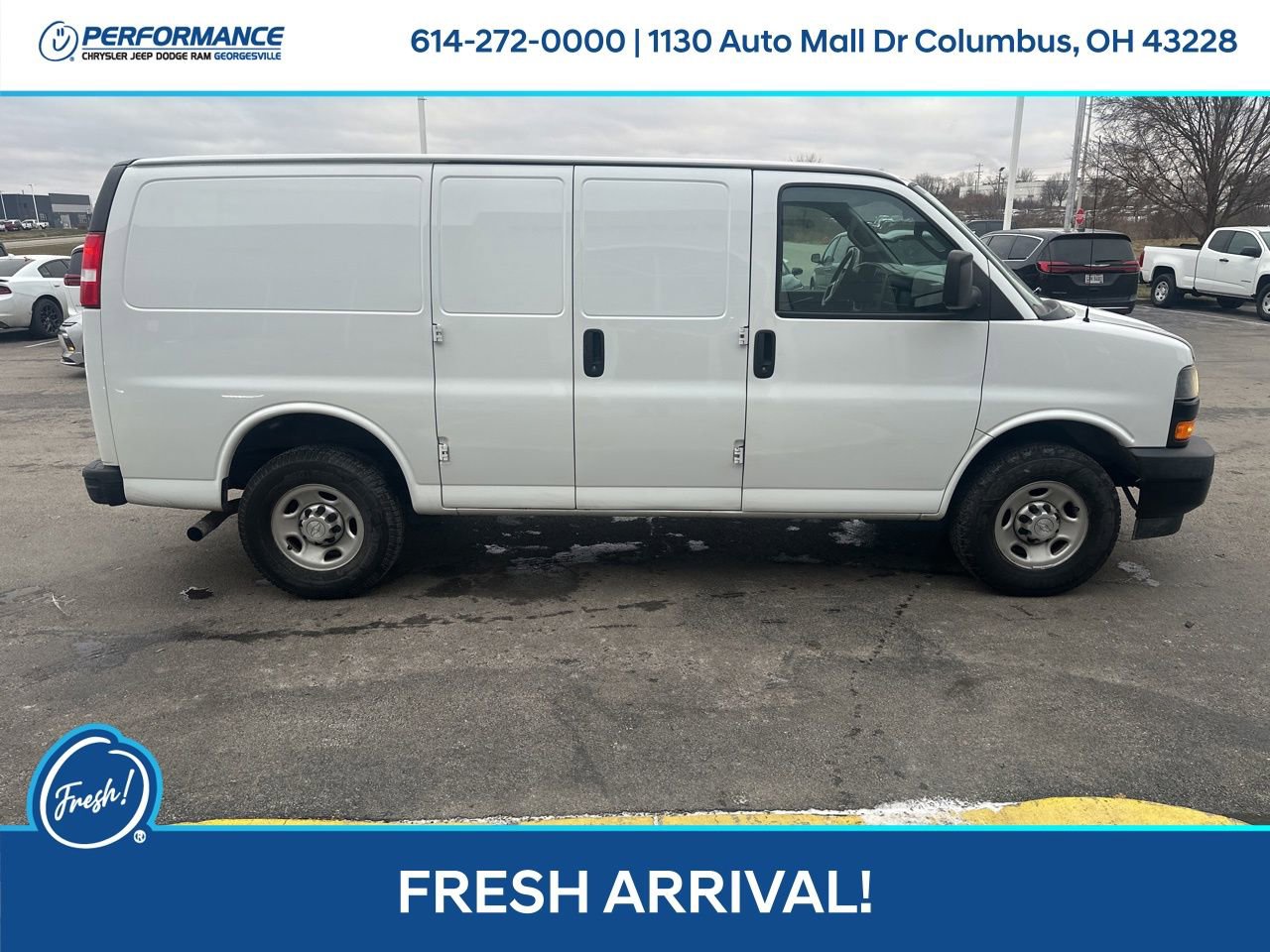 Used 2019 Chevrolet Express 3500 w/ Driver Convenience Package image 3