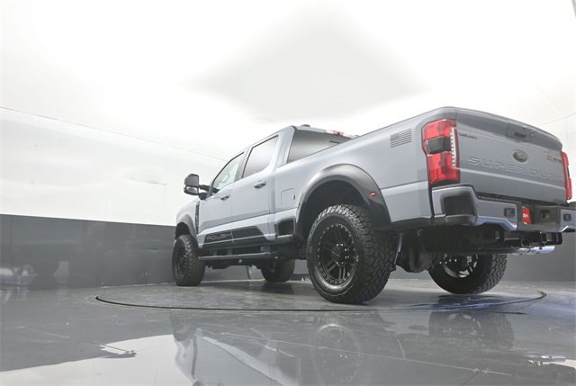New 2026 Ford F250 Lariat w/ Black Appearance Package image 30