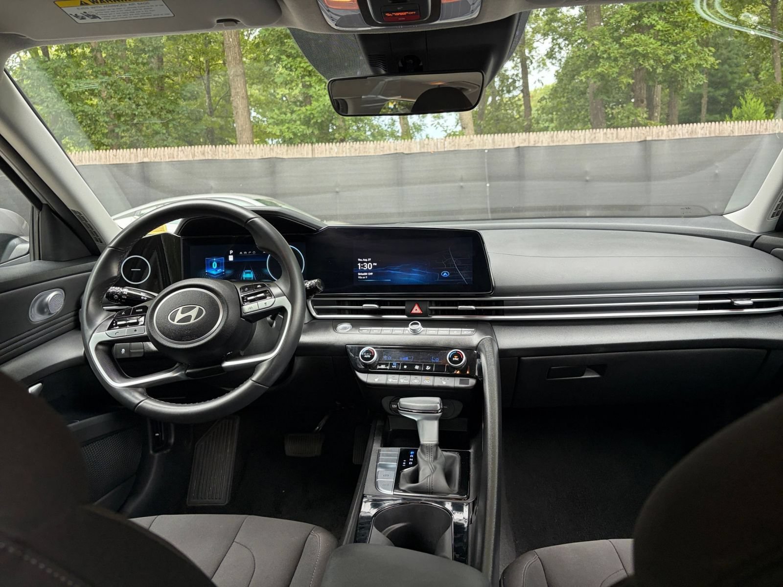 Used 2025 Hyundai Elantra SEL FWD image 28