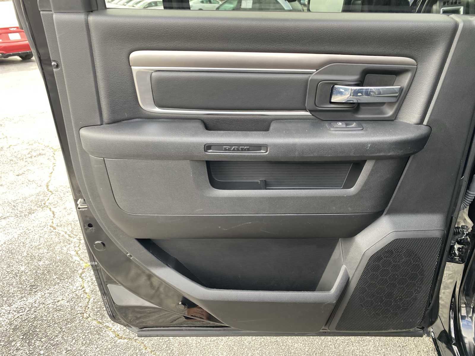 Used 2024 RAM 1500 Classic Warlock image 26