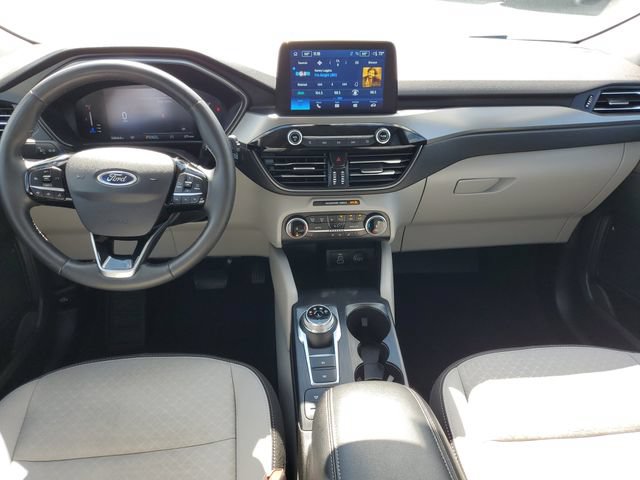 Certified 2024 Ford Escape Active AWD/4WD image 29