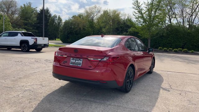 Used 2025 Toyota Camry LE w/ Convenience Package FWD image 8