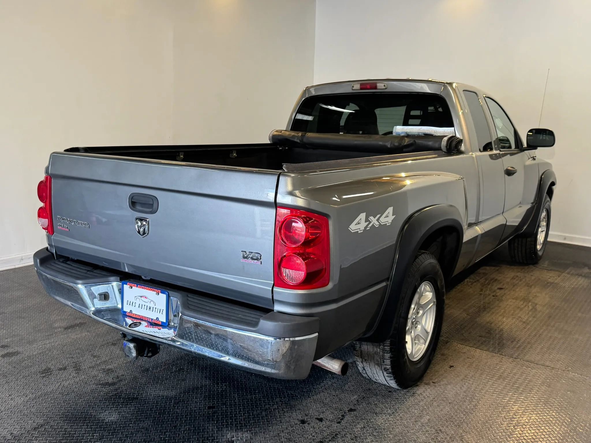 Used 2005 Dodge Dakota SLT image 6